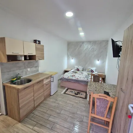 Appartement Kod Gorana 1 *